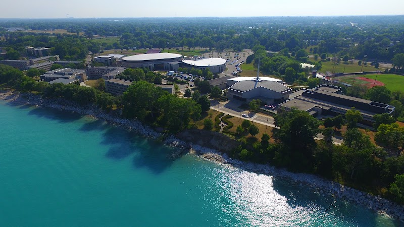 Carthage College campus photo 3