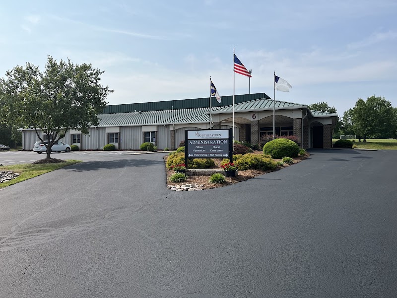 Southeastern Free Will Baptist Bible College campus photo 4