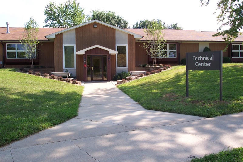 Morrison Institute of Technology campus photo 2