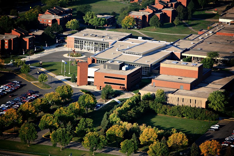 Southwest Minnesota State University campus photo 4