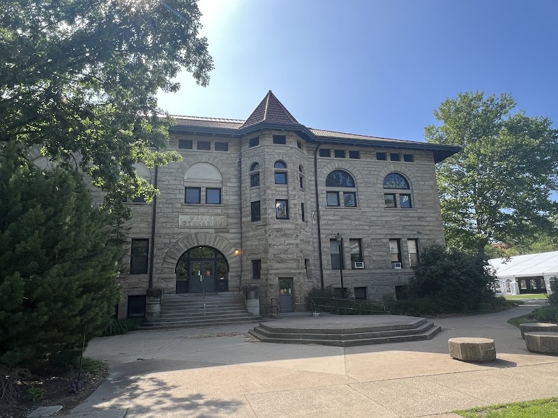 Oberlin College campus photo 2