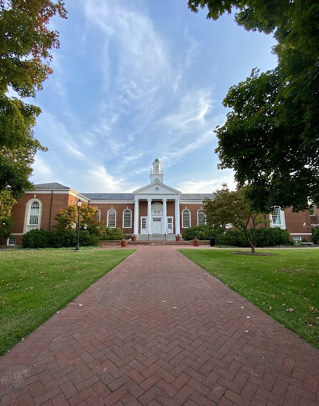 Longwood University campus photo 5