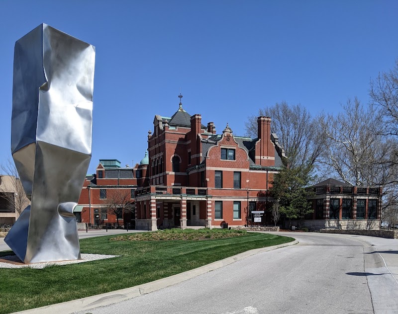 Kansas City Art Institute campus photo 2