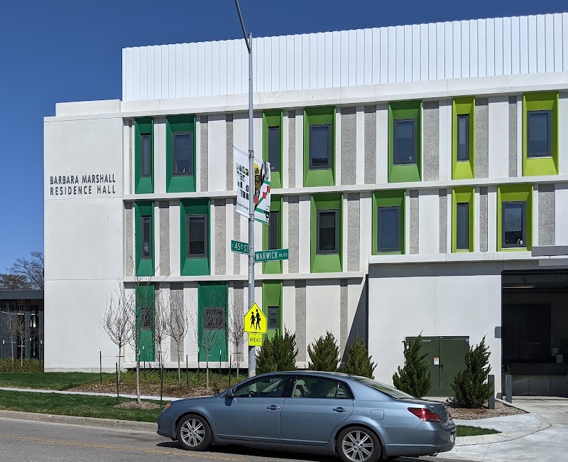 Kansas City Art Institute campus photo 3