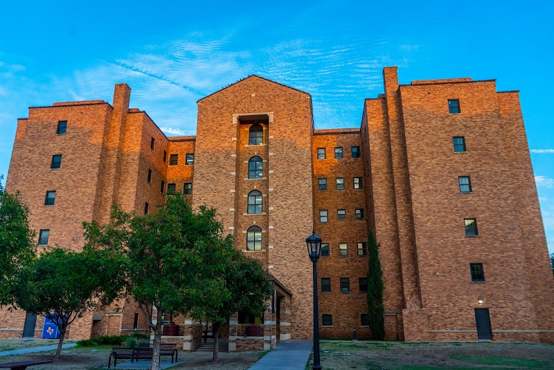 Midwestern State University campus photo 4