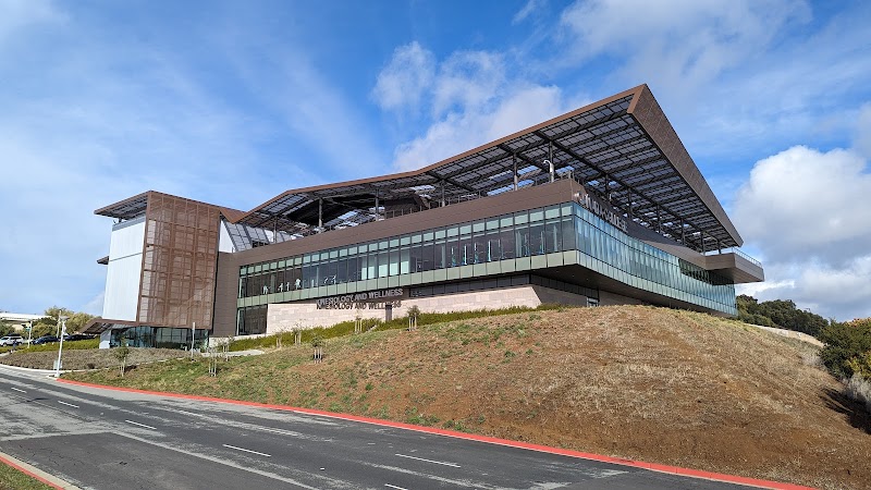 Canada College campus photo 3
