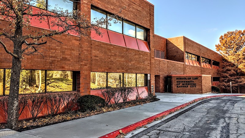 University of Missouri-Kansas City campus photo 5