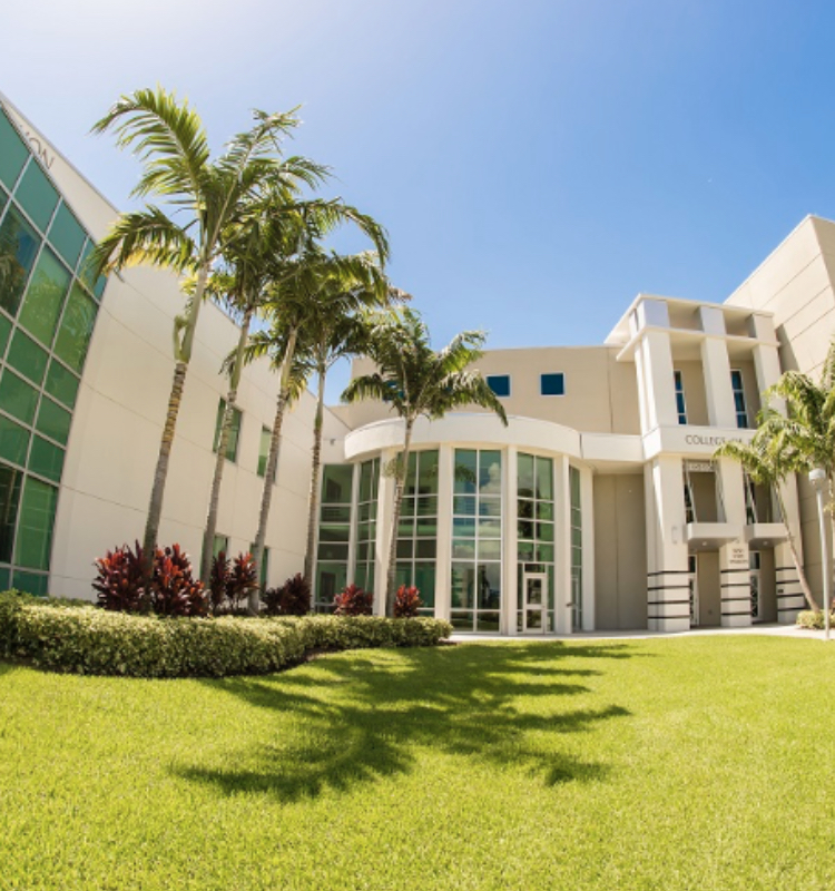 Florida Atlantic University campus photo 3