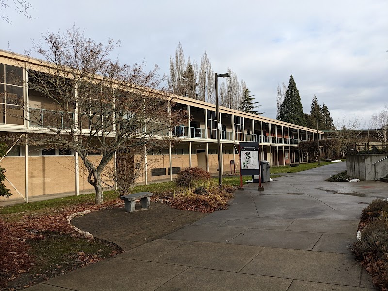 Everett Community College campus photo 2