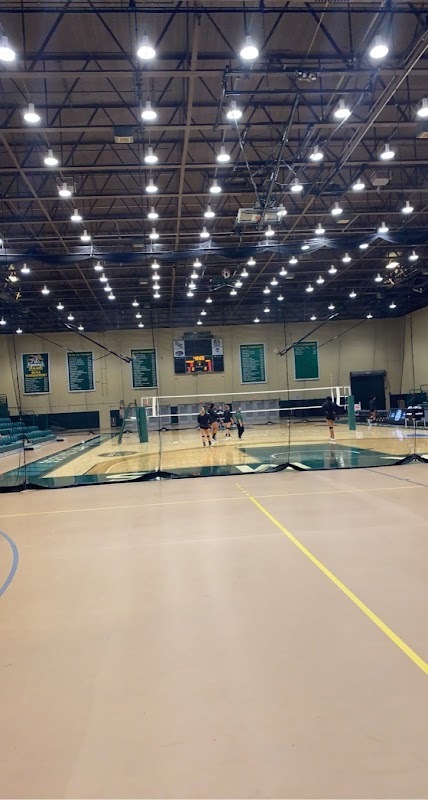Farmingdale State College campus photo 5