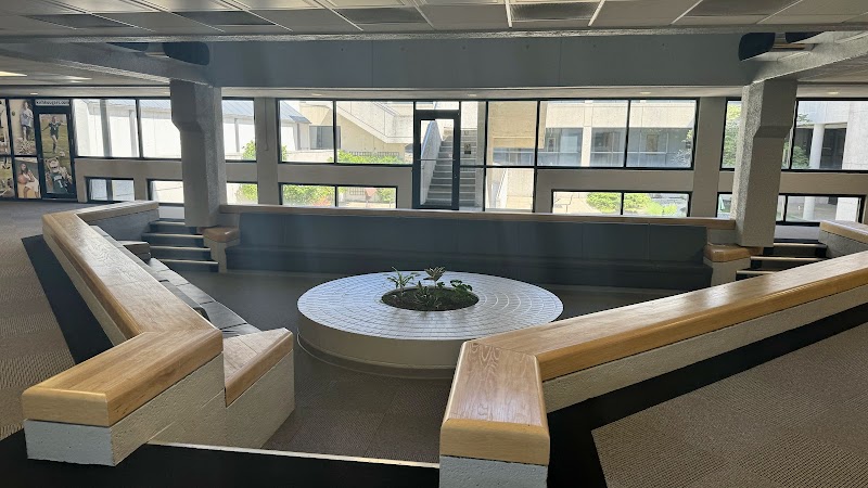 Kishwaukee College campus photo 4