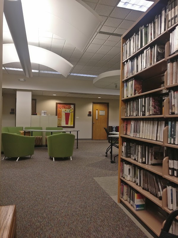 Cardinal Stritch University campus photo 3