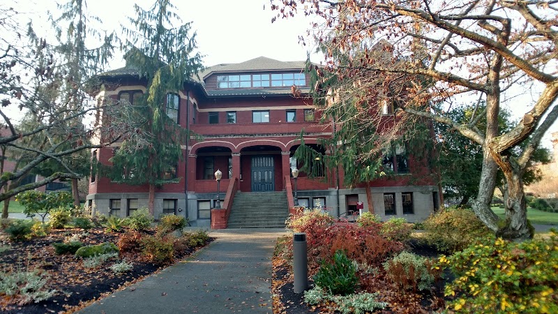 Seattle Pacific University campus photo 3