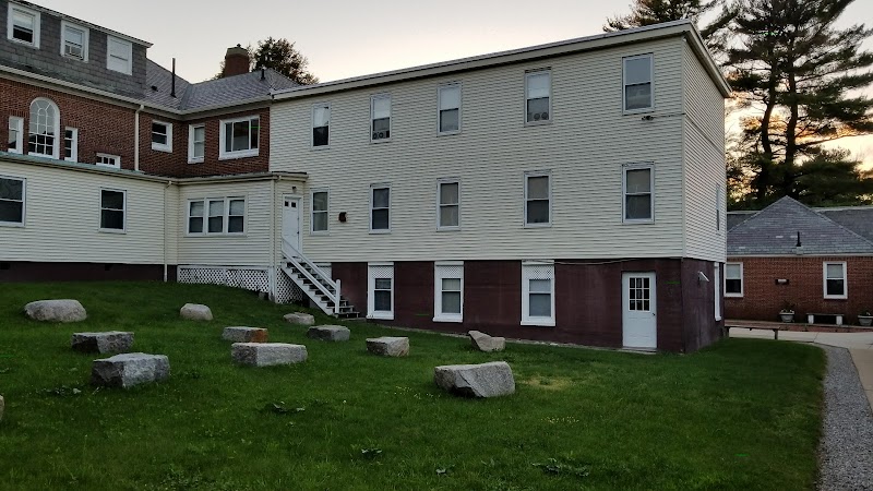 Boston Baptist College campus photo 2