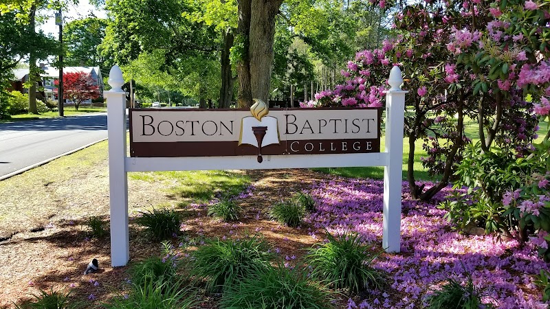 Boston Baptist College campus photo 3