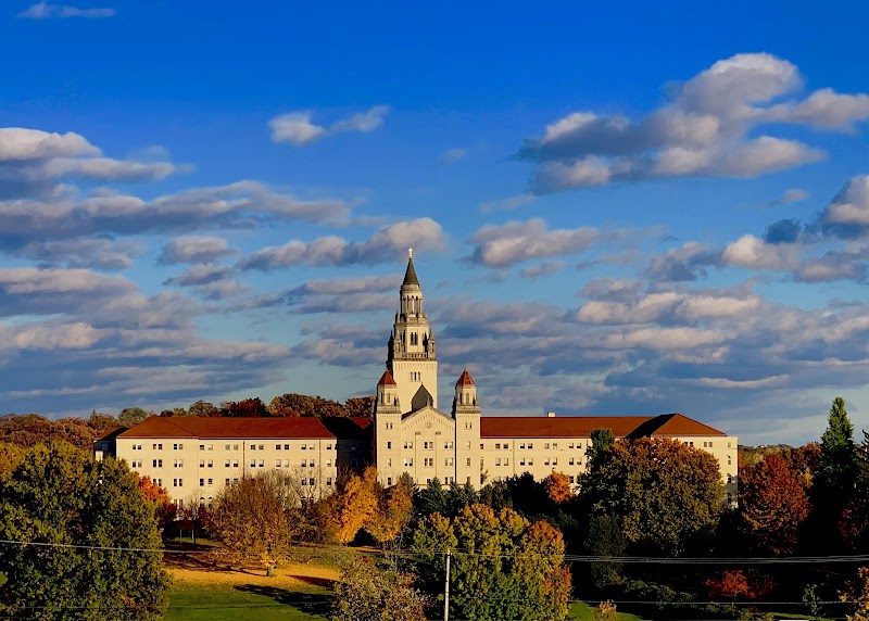 La Roche University campus photo 1