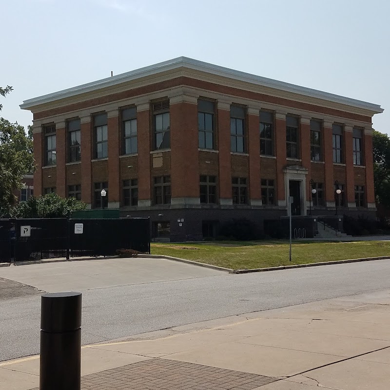 Drake University campus photo 4