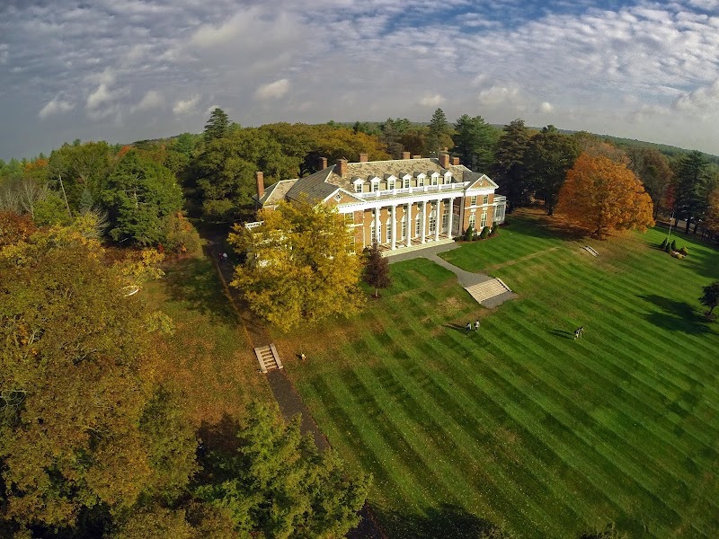 Stonehill College campus photo 5