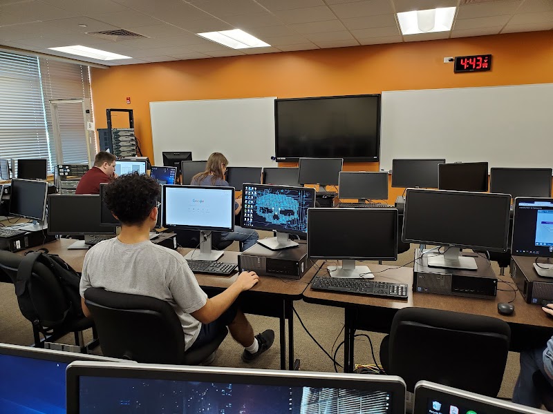 NorthWest Arkansas Community College campus photo 4