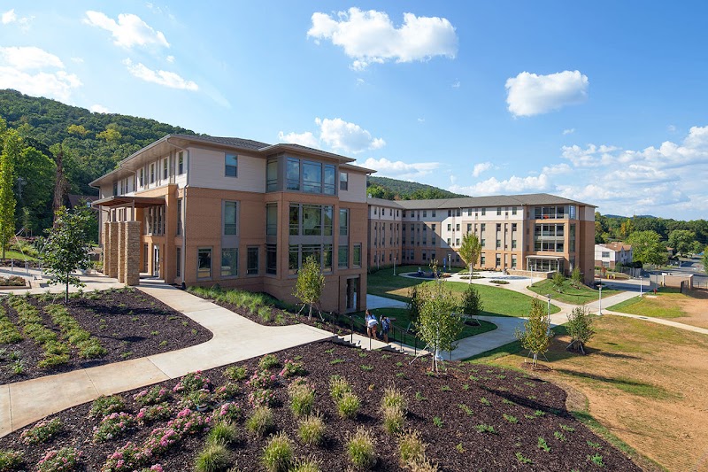 Dalton State College campus photo 2