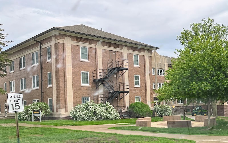 Wayne State College campus photo 2
