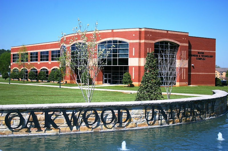 Oakwood University campus photo 2