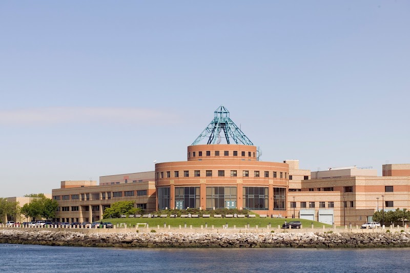 CUNY Kingsborough Community College campus photo 2