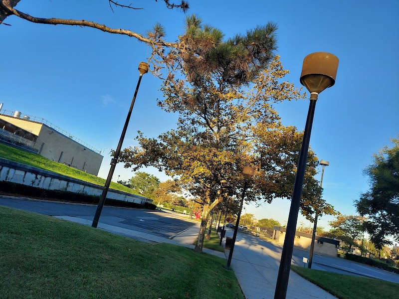 CUNY Kingsborough Community College campus photo 5