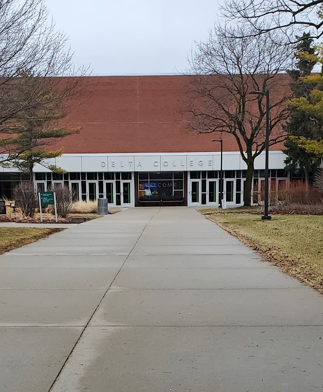 Delta College campus photo 3