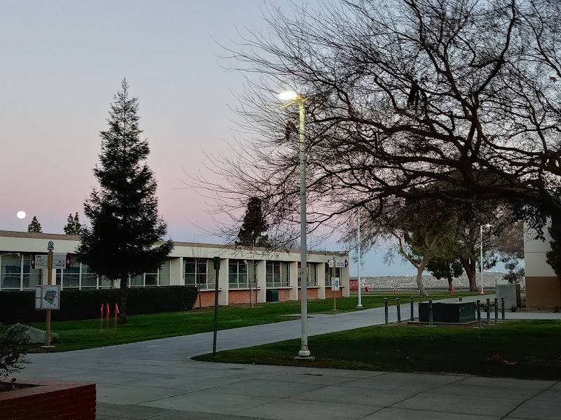 Bakersfield College campus photo 2