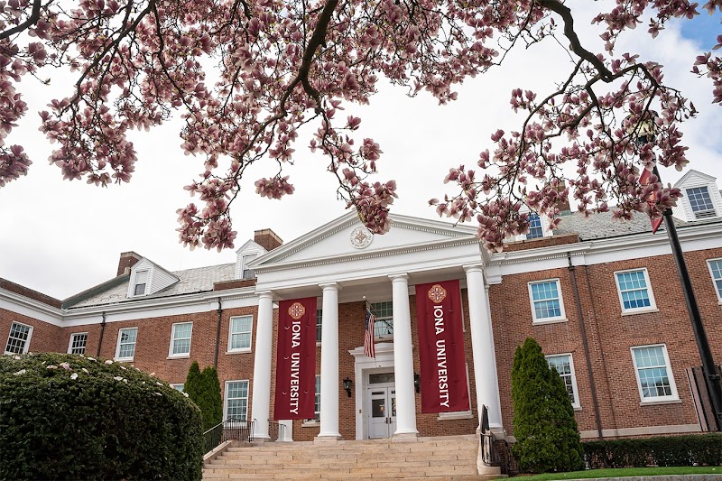 Iona University campus photo 3
