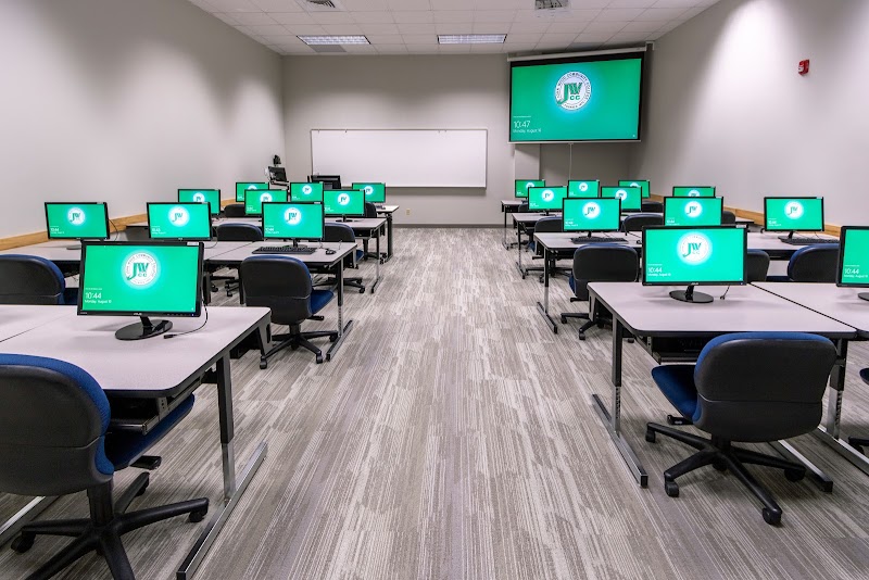 John Wood Community College campus photo 5