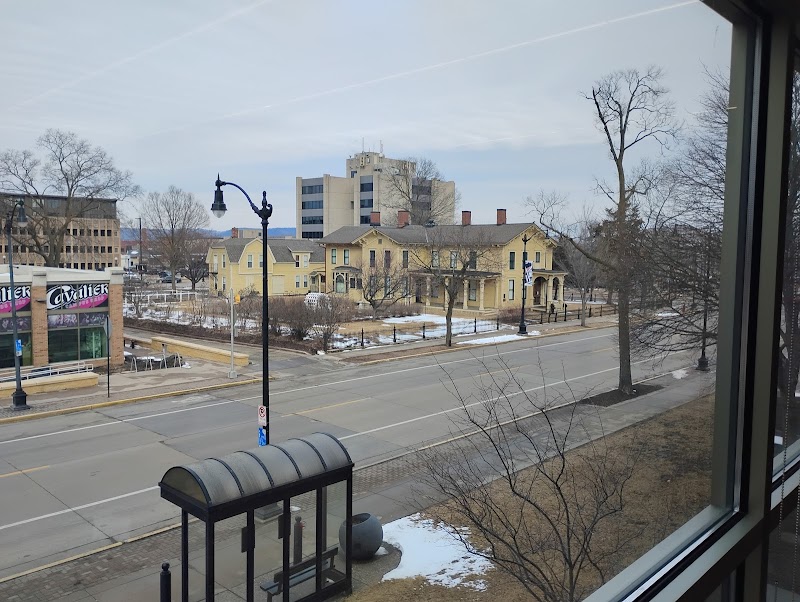 Western Technical College campus photo 2