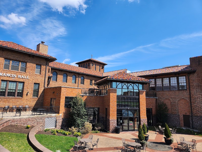Alvernia University campus photo 1