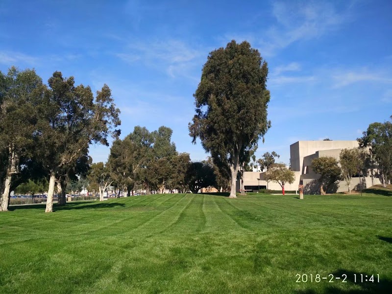 California State University-Dominguez Hills campus photo 3