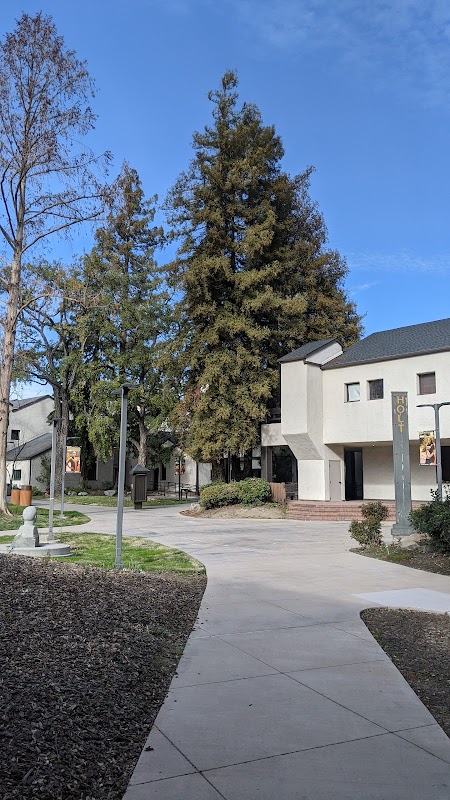 San Joaquin Delta College campus photo 4