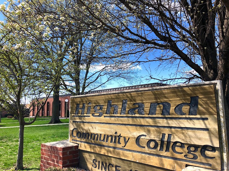 Highland Community College campus photo 2