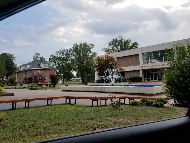 Saint Augustine's University campus photo 2
