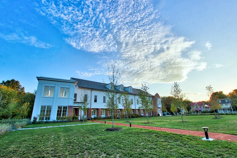 Washington College campus photo 5