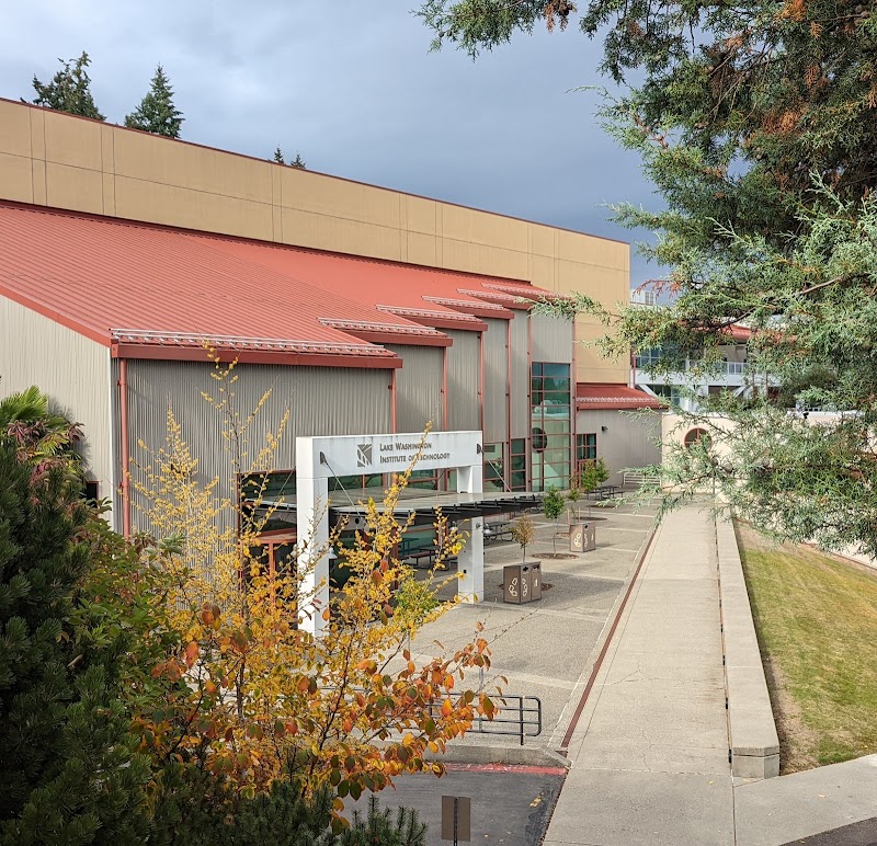 Lake Washington Institute of Technology campus photo 2