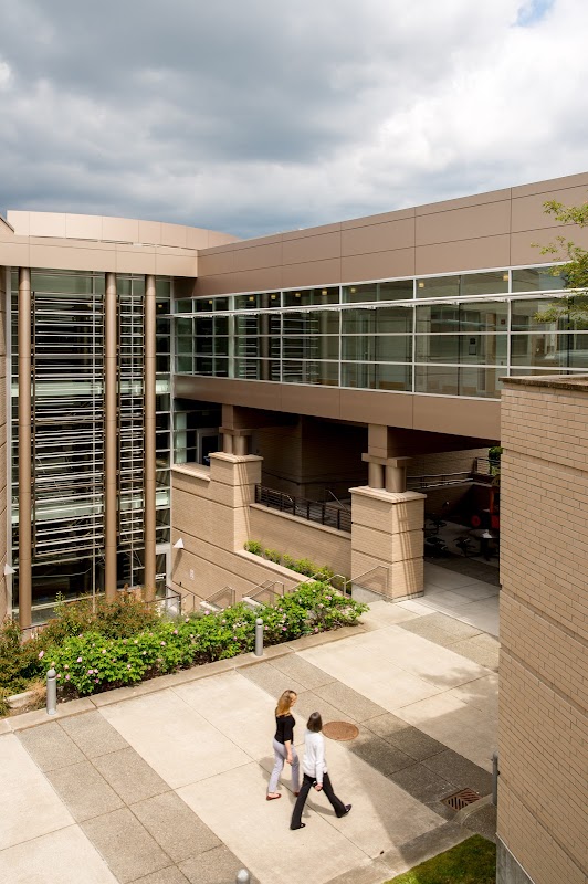 Lake Washington Institute of Technology campus photo 3