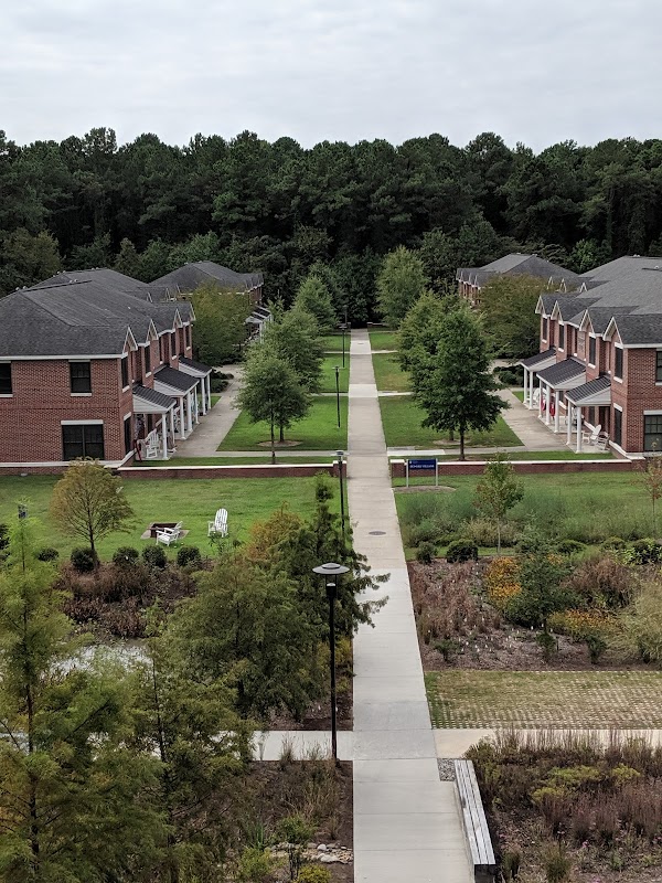 Virginia Wesleyan University campus photo 2