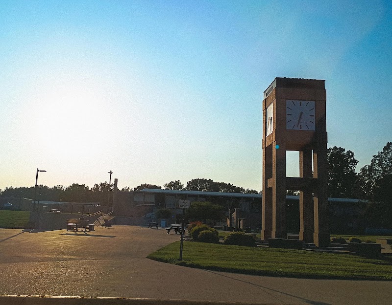 Rend Lake College campus photo 2