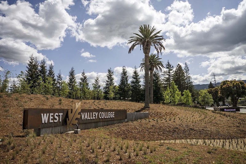 West Valley College campus photo 1