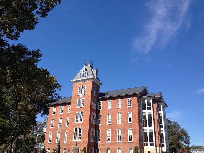 Juniata College campus photo 3