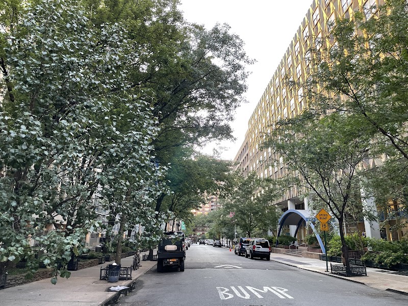 Fashion Institute of Technology campus photo 5