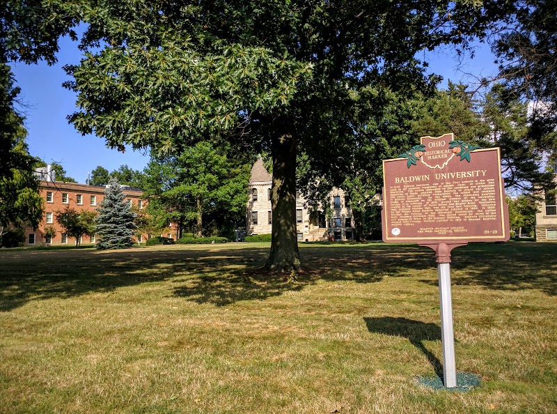 Baldwin Wallace University campus photo 2