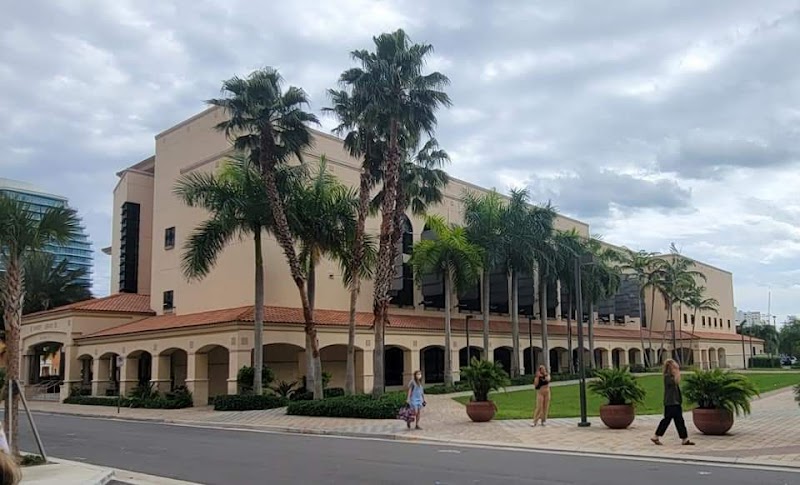 Palm Beach Atlantic University campus photo 3