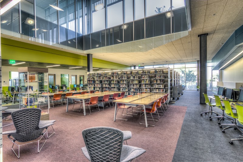 GateWay Community College campus photo 3