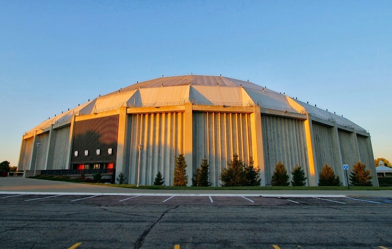 University of South Dakota campus photo 4